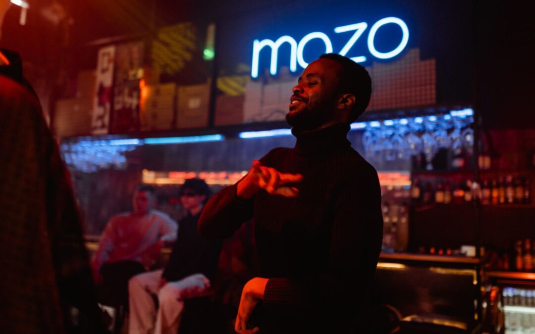 Bar Crawl Economics: How Local Bars Benefit from Group Outings and What Venues Offer in Return